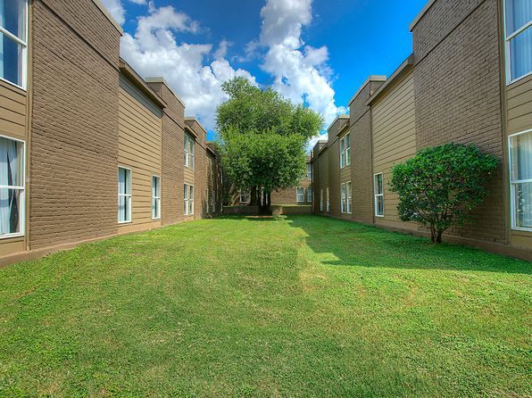 8835 Willmon Way APT J03