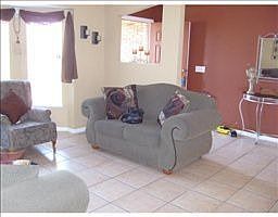 3rd image of 931 N Dean Cir
