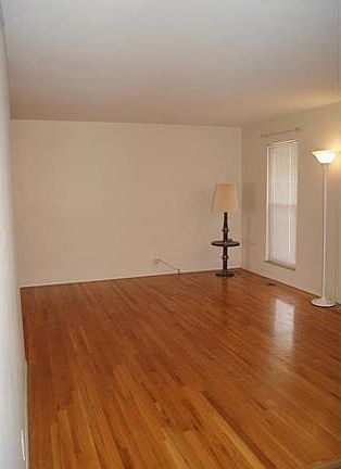 3rd image of 1390 Seminole Ln