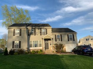 1059 Coronet Rd, Warminster, PA 18974