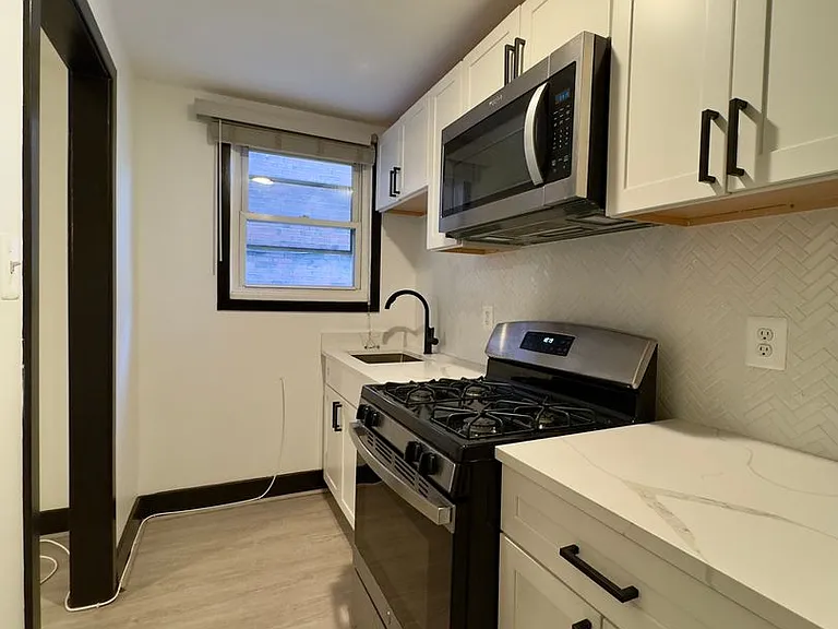 Apartment Units in Mt Vernon! — Photo 19