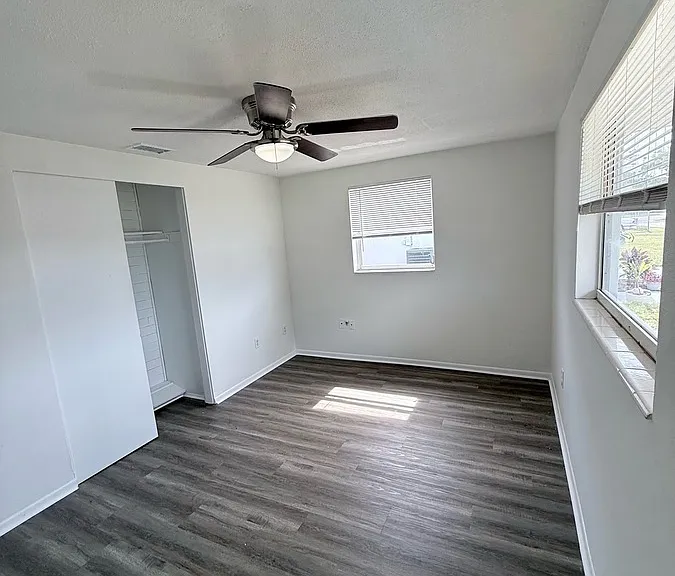 5020 Vickers Dr — Photo 33