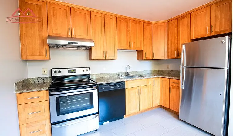 5160 Westdale Dr #2 — Photo 8