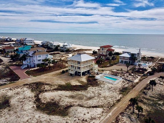 5th image of 1120 E Gulf Beach Dr
