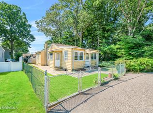 318 Morris Blvd, Toms River, NJ