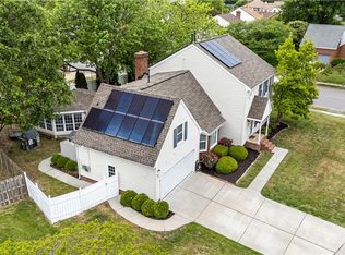 5557 Del Park Ave, Virginia Beach, VA 23455