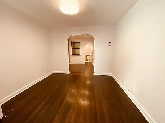 Rented by Metropolis Real Estate of Manhattan | media 5