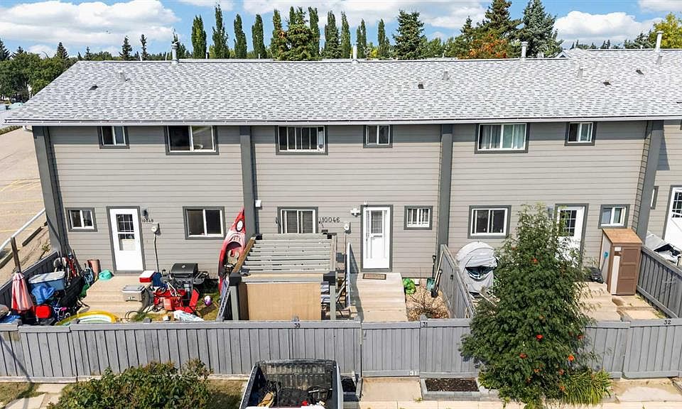 1st image of 10046 S 79th Ave