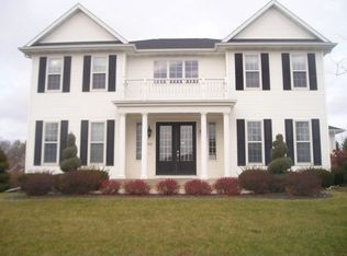 3614 Hickory Ridge Rd, Oshkosh, WI 54904