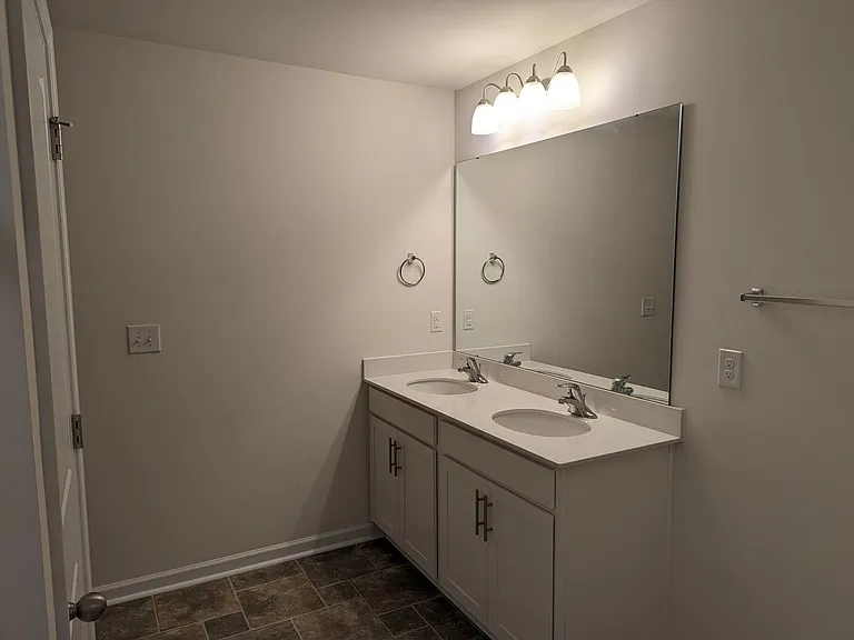 6103 Guildford Hill Ln — Photo 21