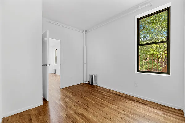 Rented by REAL New York | media 7