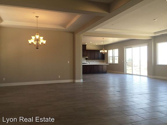 2nd image of 1384 Elmores Way