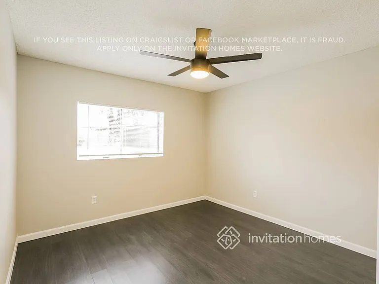 1712 W Bentrup Ct — Photo 10