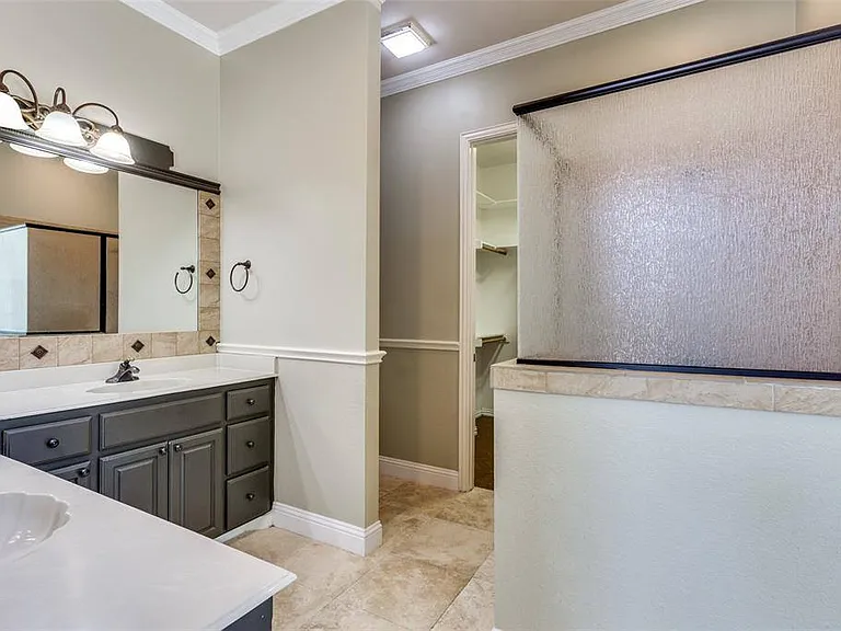 100 Belmont Place Cir — Photo 12