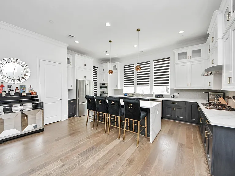 8724 Oak Kolbe Ln — Photo 20