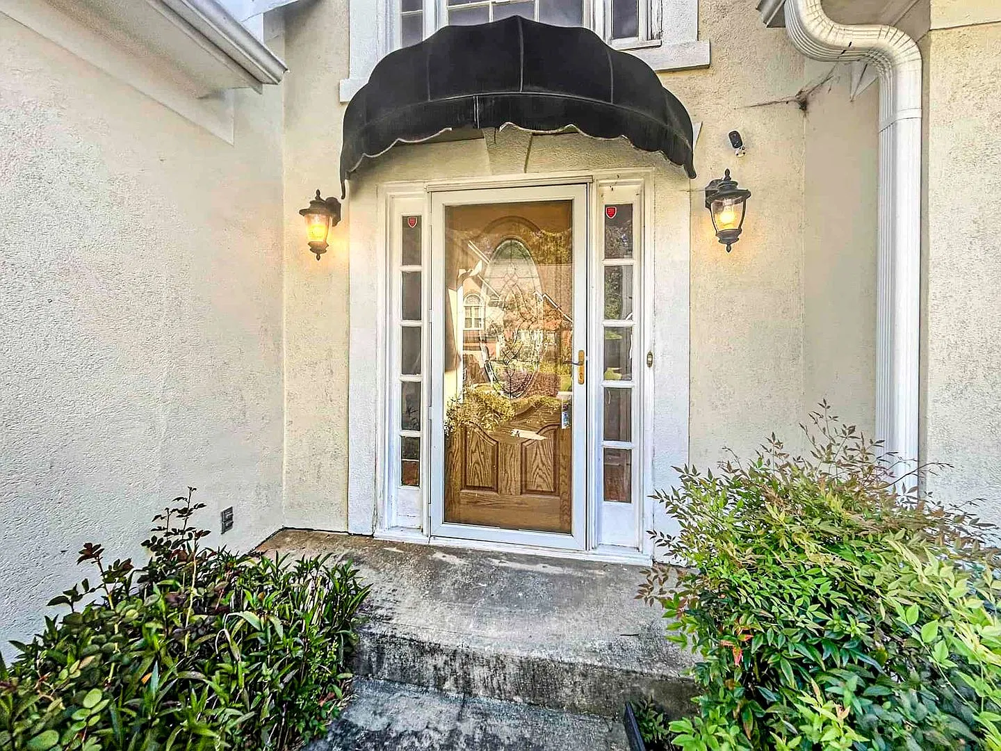 Spacious 4BR Marietta Home with Main-Level Master & Pond Views! — Photo 2