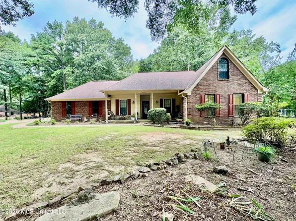 4755 Alexander Rd, Olive Branch, MS 38654