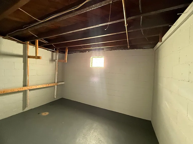 36465 Main St #1 — Photo 17