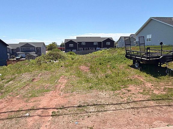 3rd image of LOT 93 Kindred Ave E