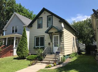 921 University Dr N, Fargo, ND 58102