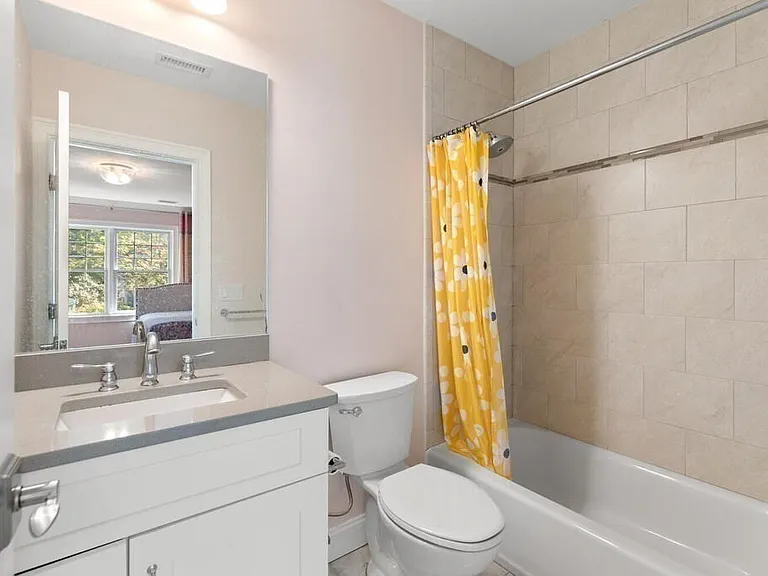 10 Fox Hill Rd — Photo 10