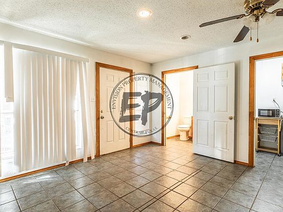 3rd image of 113 County Road 1604a