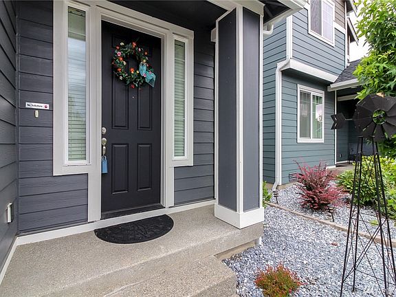 2nd image of 8135 152nd Street Ct E