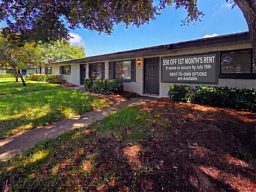 605 Northlake Blvd #48 Photo 1