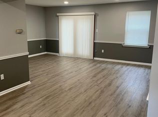 216 Green Ln, Newark, DE 19711