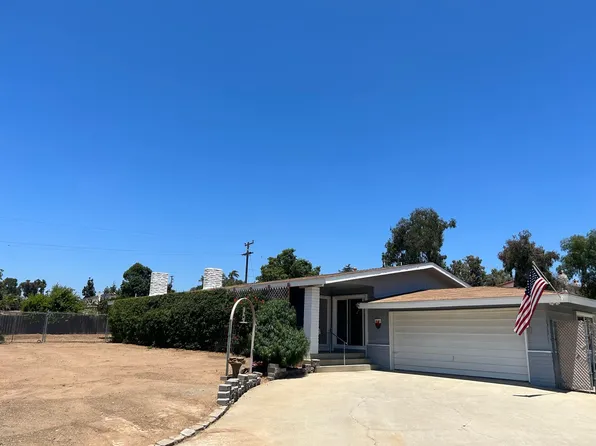 420 Osborne St, Vista, CA 92084