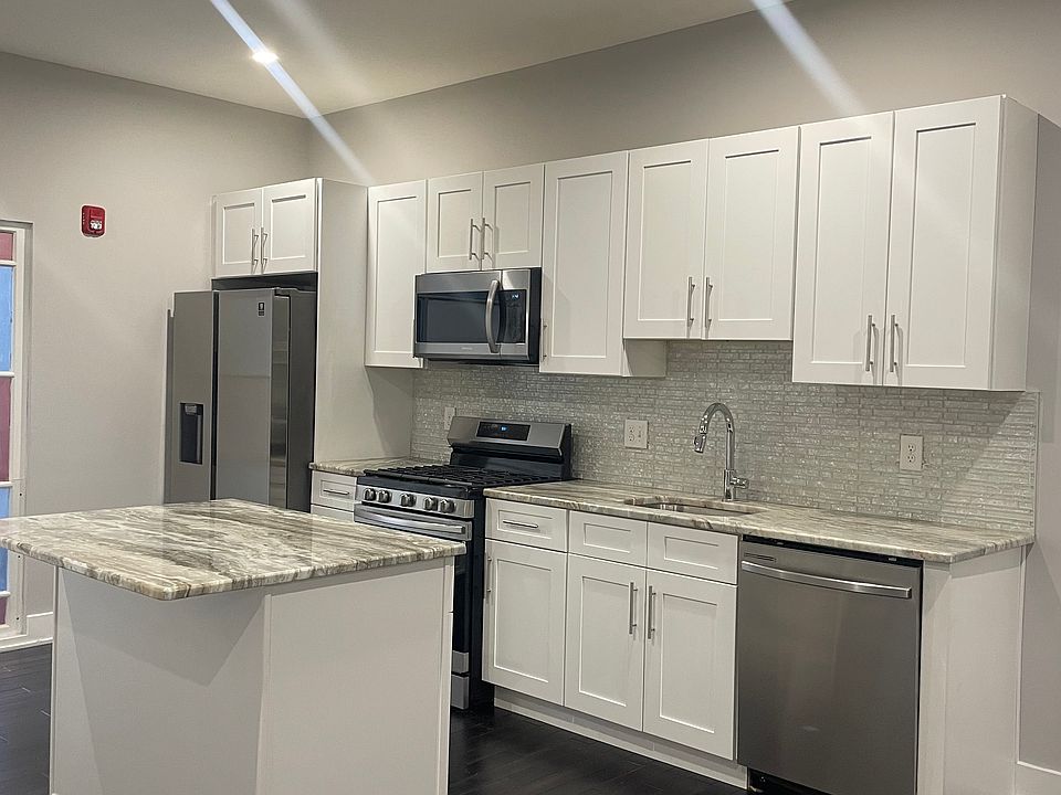1st image of 929 Marlborough St #27A