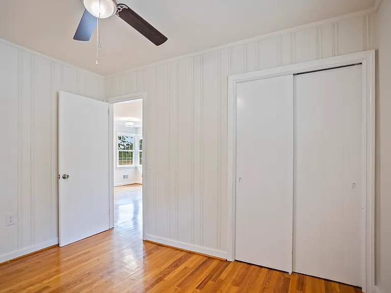 1831 Courtney Dr — Photo 11