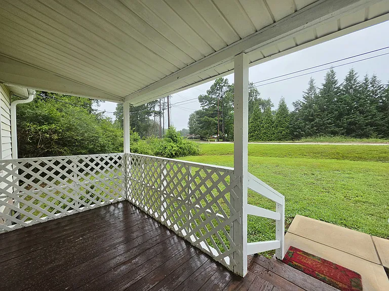 1102 E Georgia Rd — Photo 24