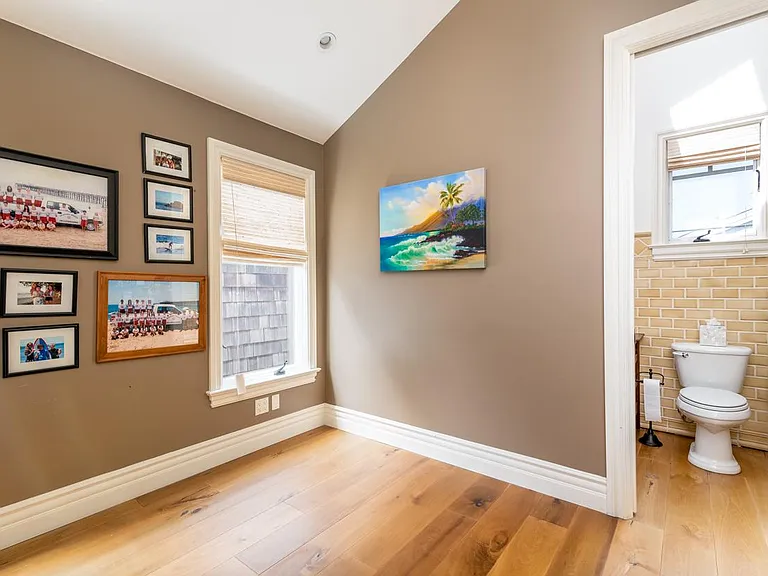 217 Onyx Ave — Photo 10