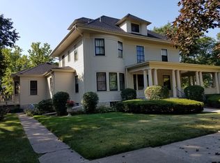 203 8th Ave, La Grange, IL