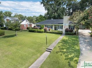 318 E 64th St, Savannah, GA 31405