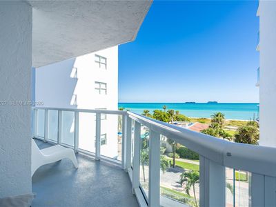 2457 Collins Ave APT 503, Miami Beach, FL, 33140