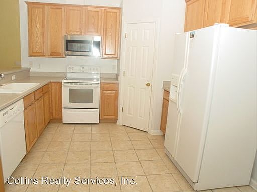 3rd image of 660 Grand Parke Dr