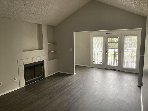 2nd image of 216 Afton Sq Unit 211