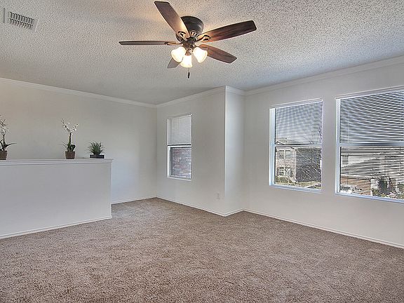 5th image of 2513 Lake Meadow Dr