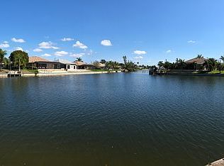 4033 Oasis Blvd, Cape Coral, FL 33914