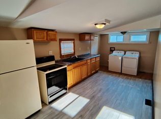 643 28th St, Catlettsburg, KY 41129