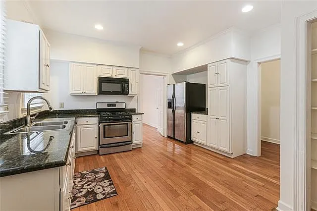 3737 Nashville Ave #LOWER — Photo 9