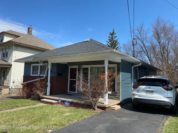 1019 Moosic St, Scranton, PA 18505
