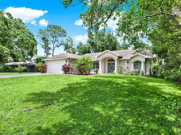 2454 Shadecrest Rd, Land O Lakes, FL 34639