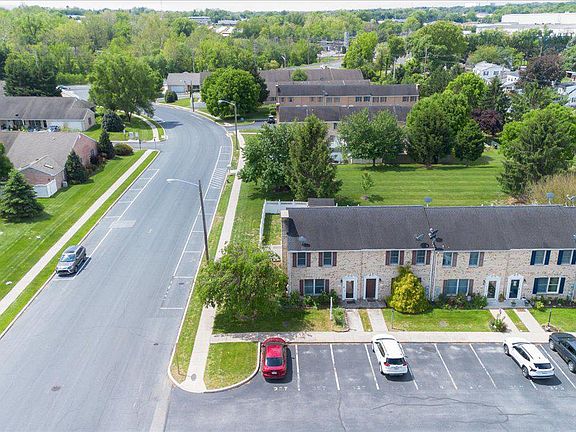 2nd image of 327 E Ridge Dr