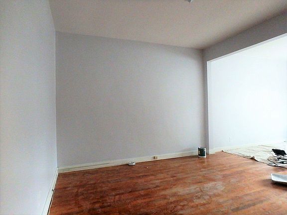 2nd image of 16927 26th Ave #1