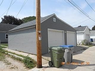 3rd image of 8012 W Lisbon Ave