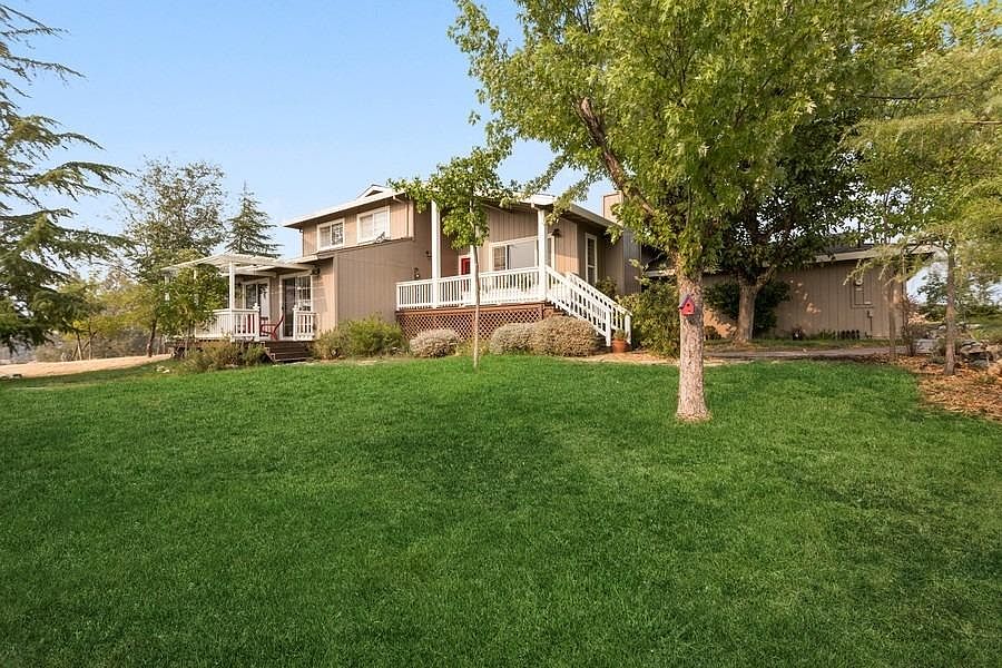 1st image of 5221 Looking Glass Ln