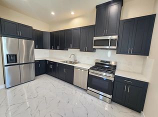 10926 Olinda St, Sun Valley, CA 91352